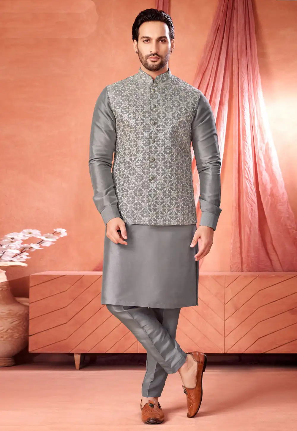 Grey Art Silk Kurta Pajama With Jacket 322325