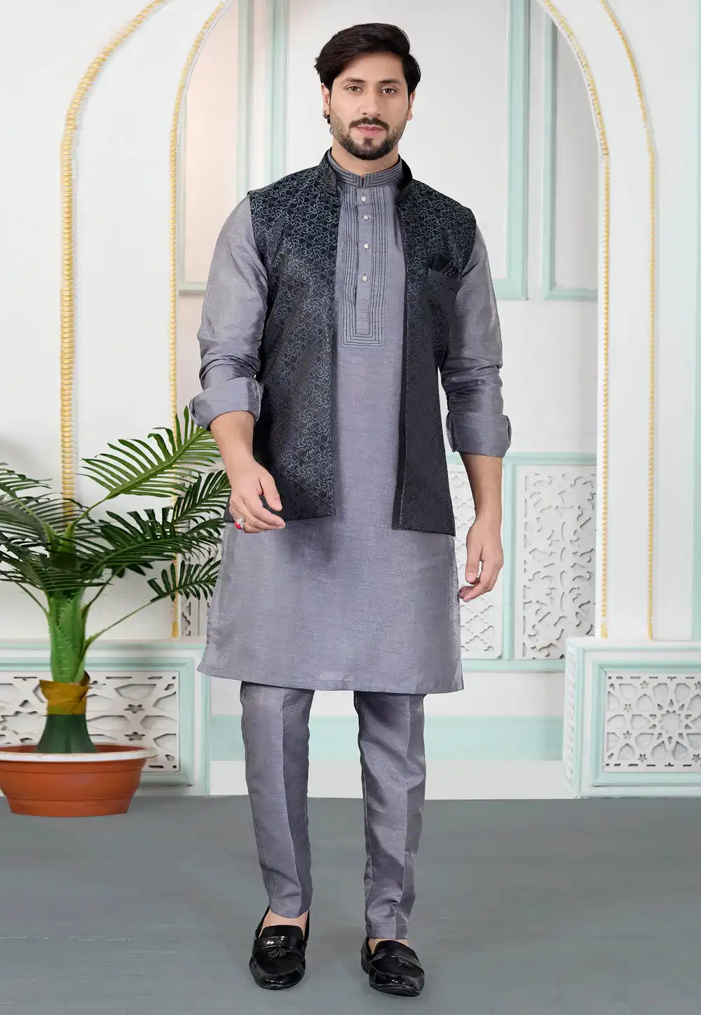 Grey Art Silk Kurta Pajama With Jacket 323372