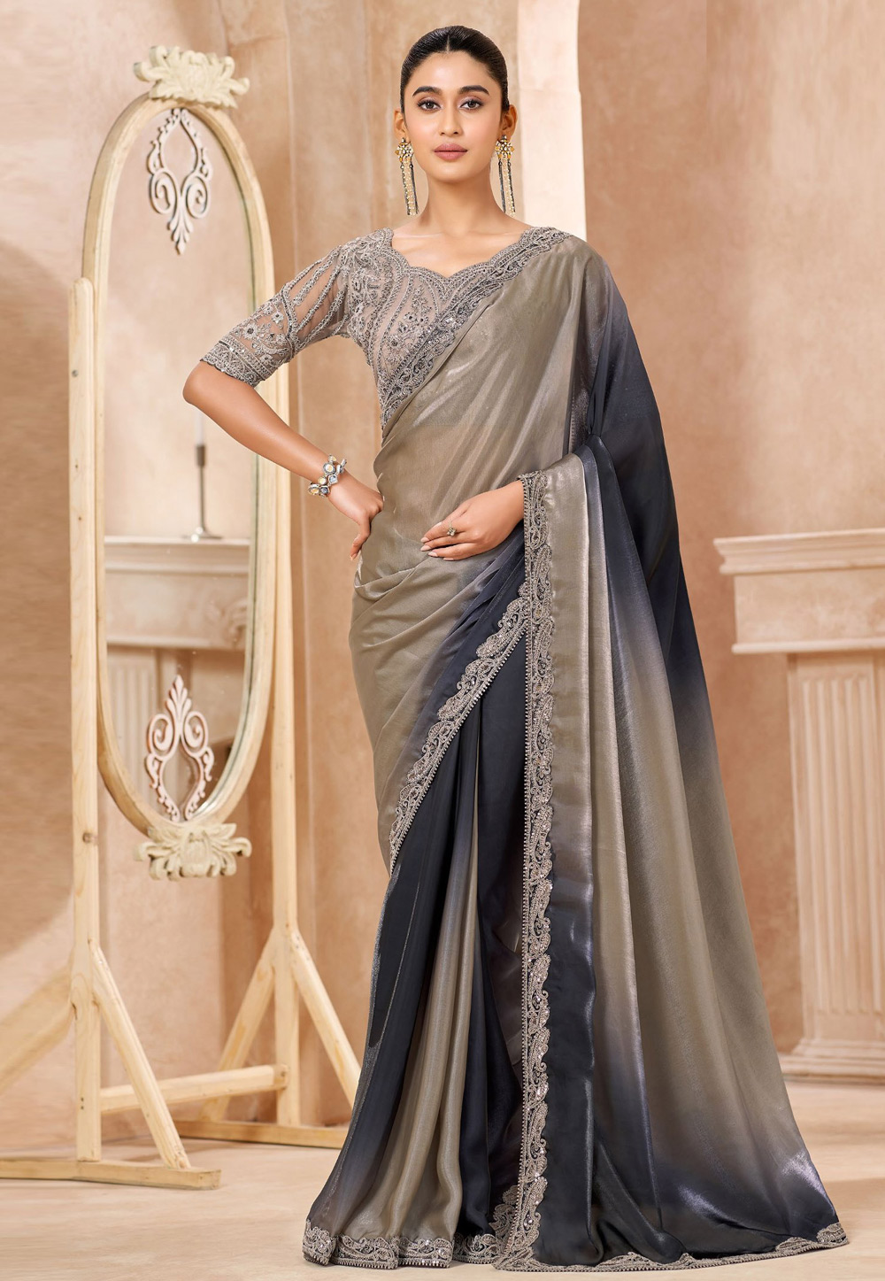Grey Chiffon Saree With Blouse 323952