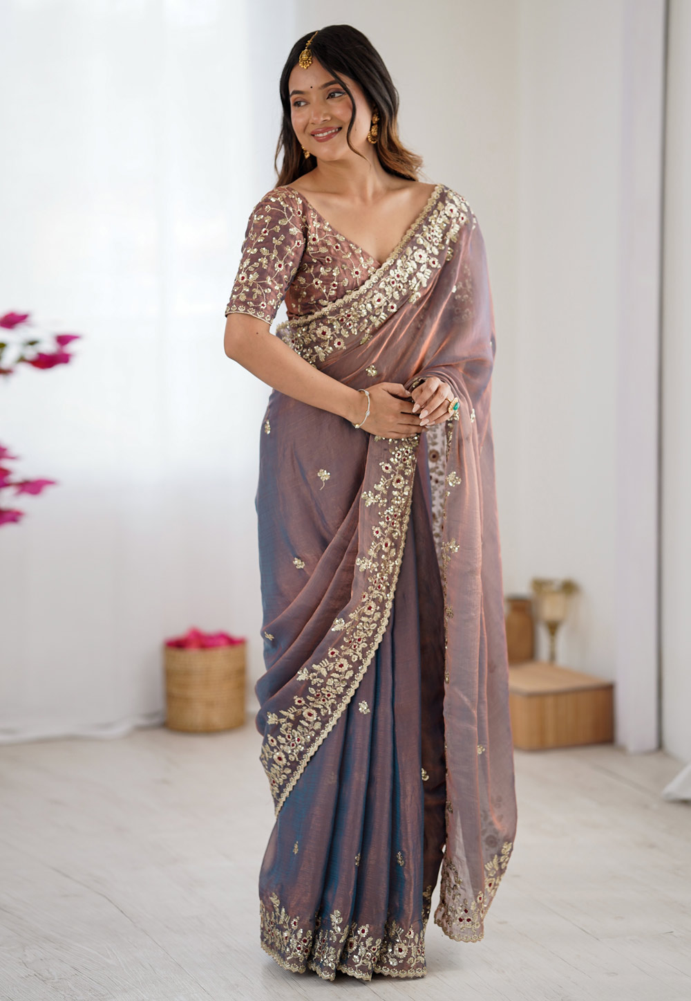 Grey Chiffon Saree With Blouse 321510