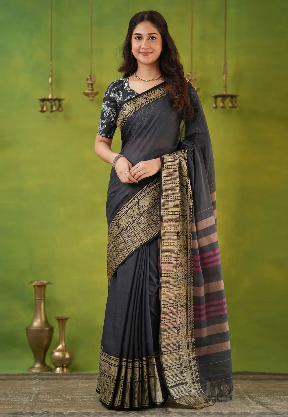 Grey Cotton Saree With Blouse 332736