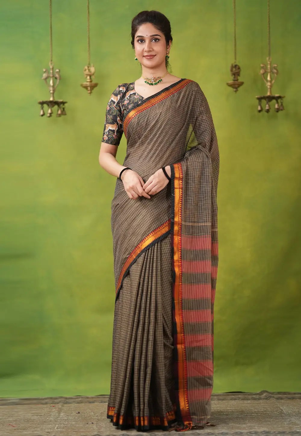 Grey Cotton Saree With Blouse 332754