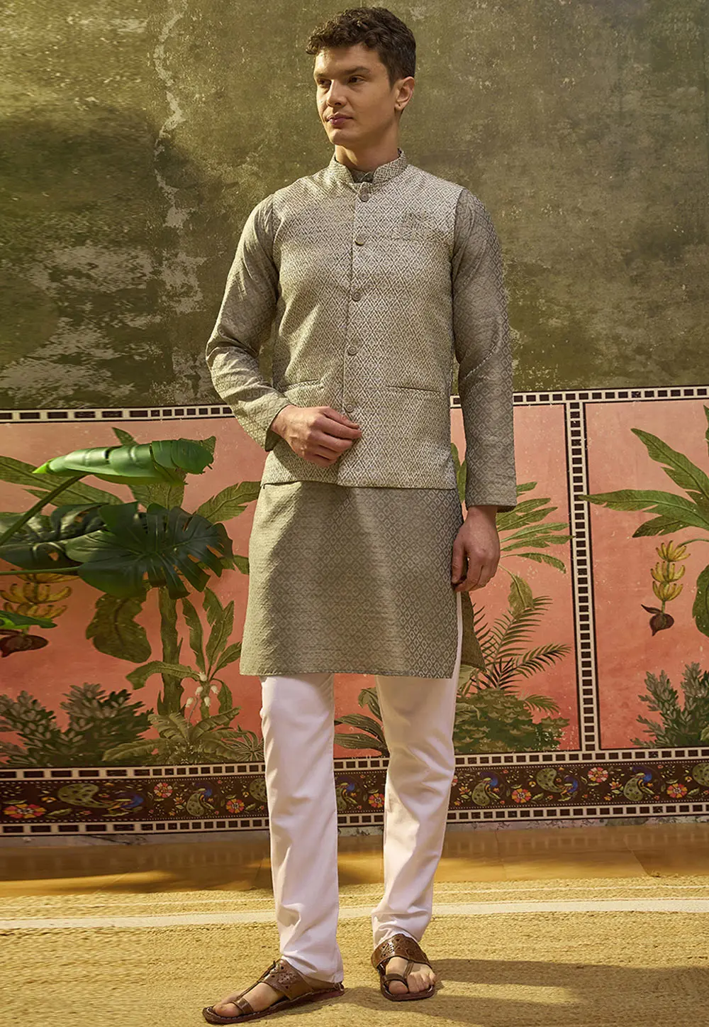 Grey Jacquard Silk Kurta Pajama With Jacket 331564