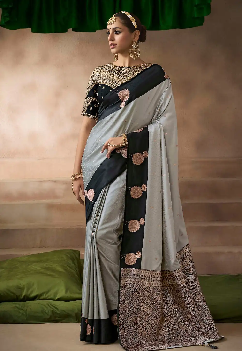 Grey Satin Silk Saree With Blouse 317024