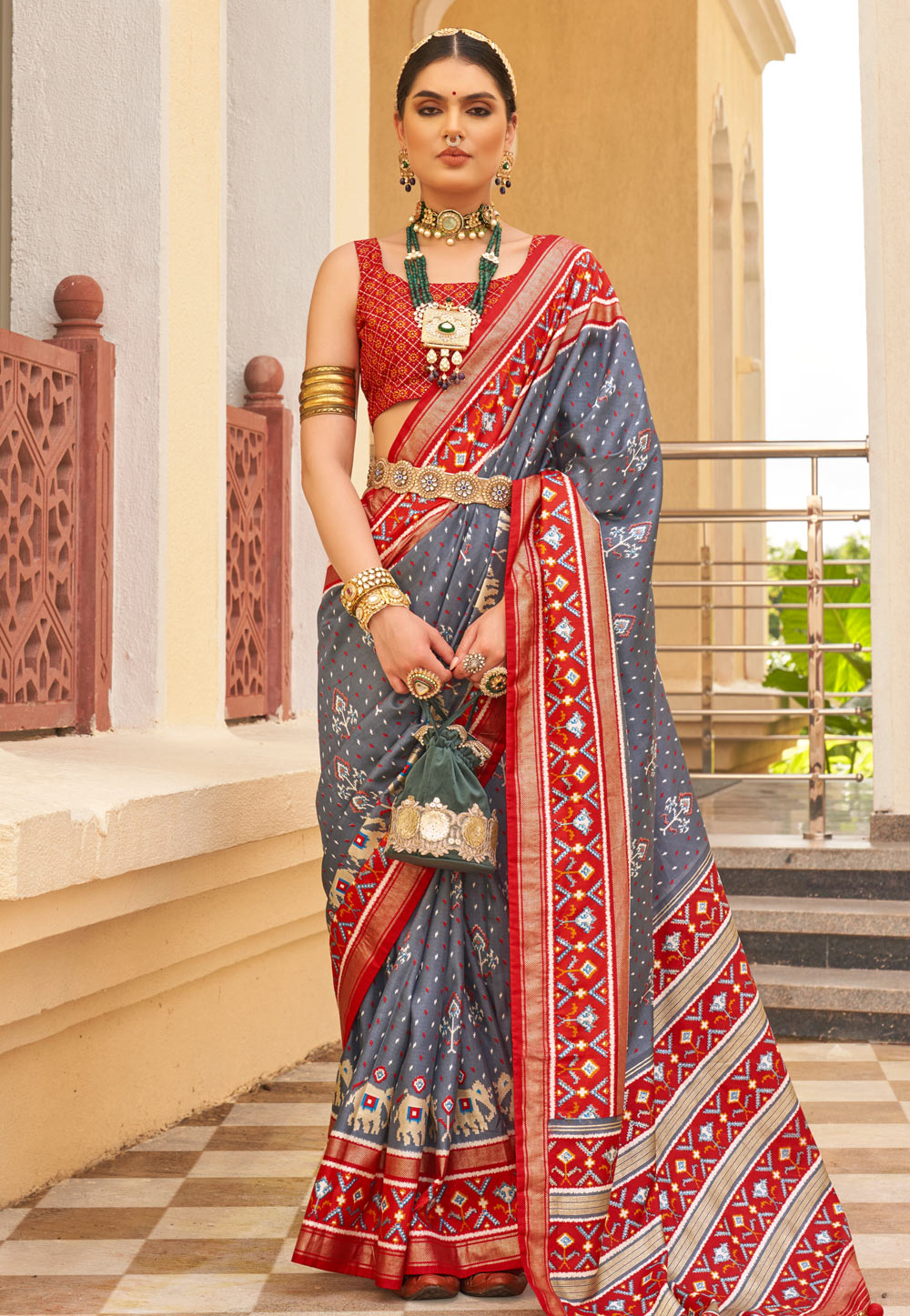 Grey Silk Saree With Blouse 279597