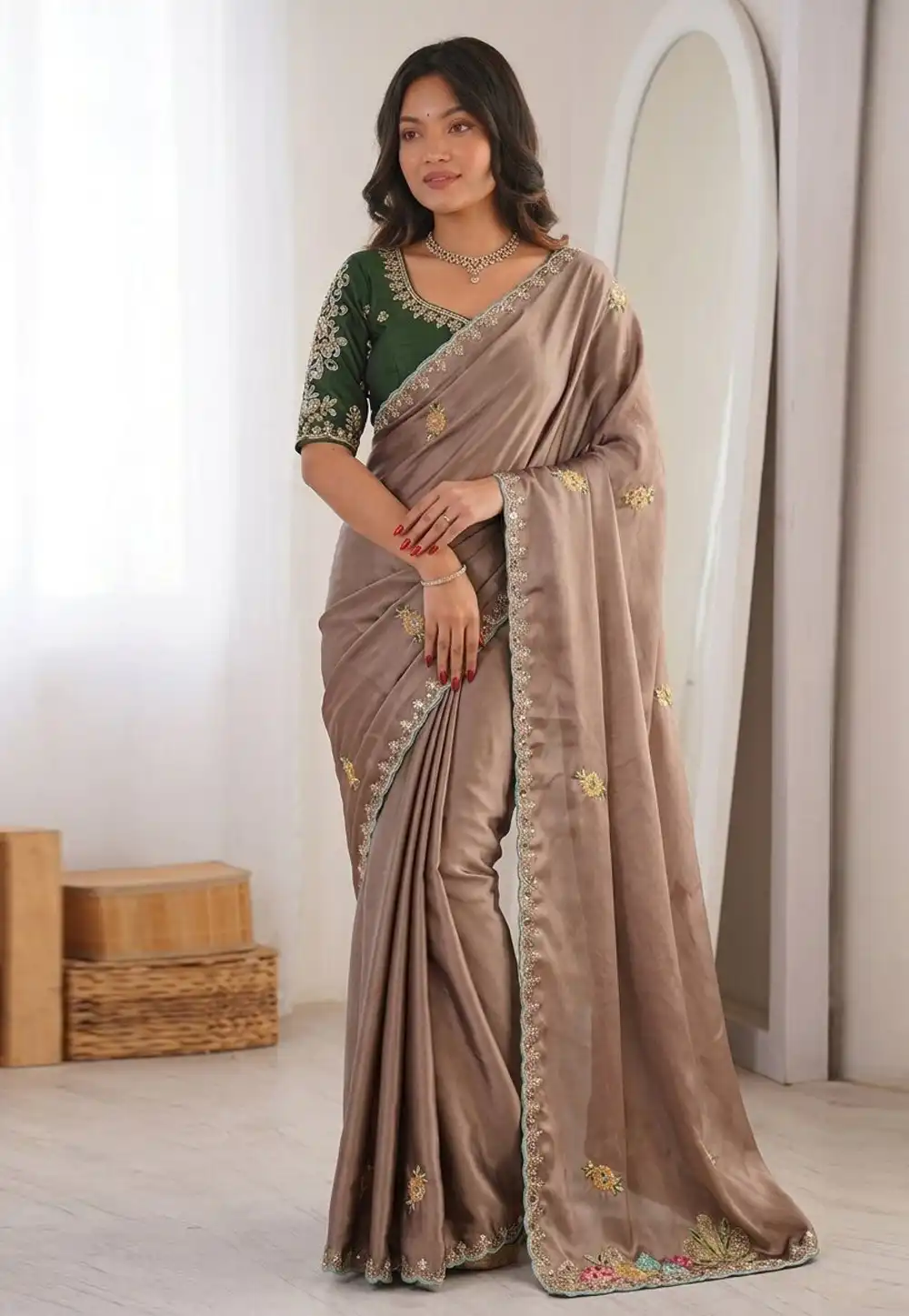 Grey Silk Saree With Blouse 328580