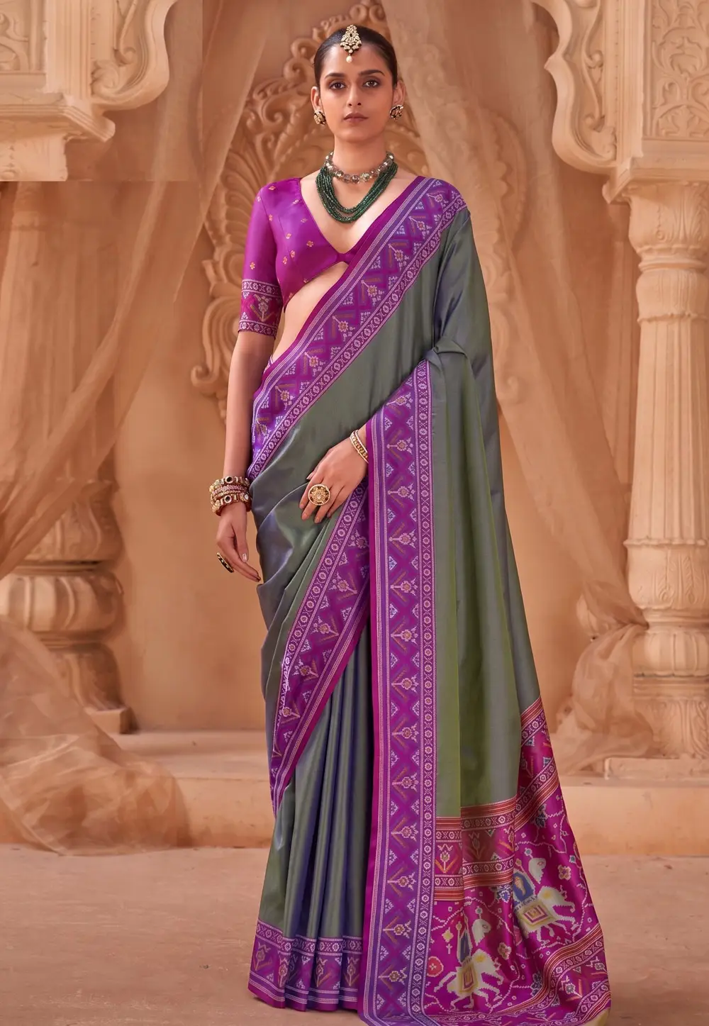 Grey Silk Saree With Blouse 333761