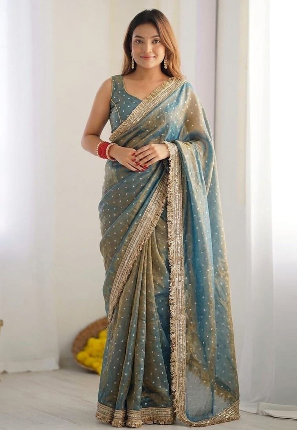 Grey Silk Saree With Blouse 327180