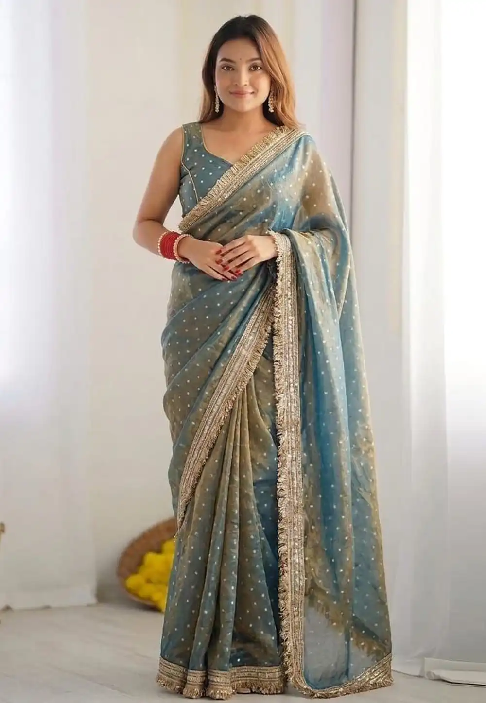 Grey Silk Saree With Blouse 327180