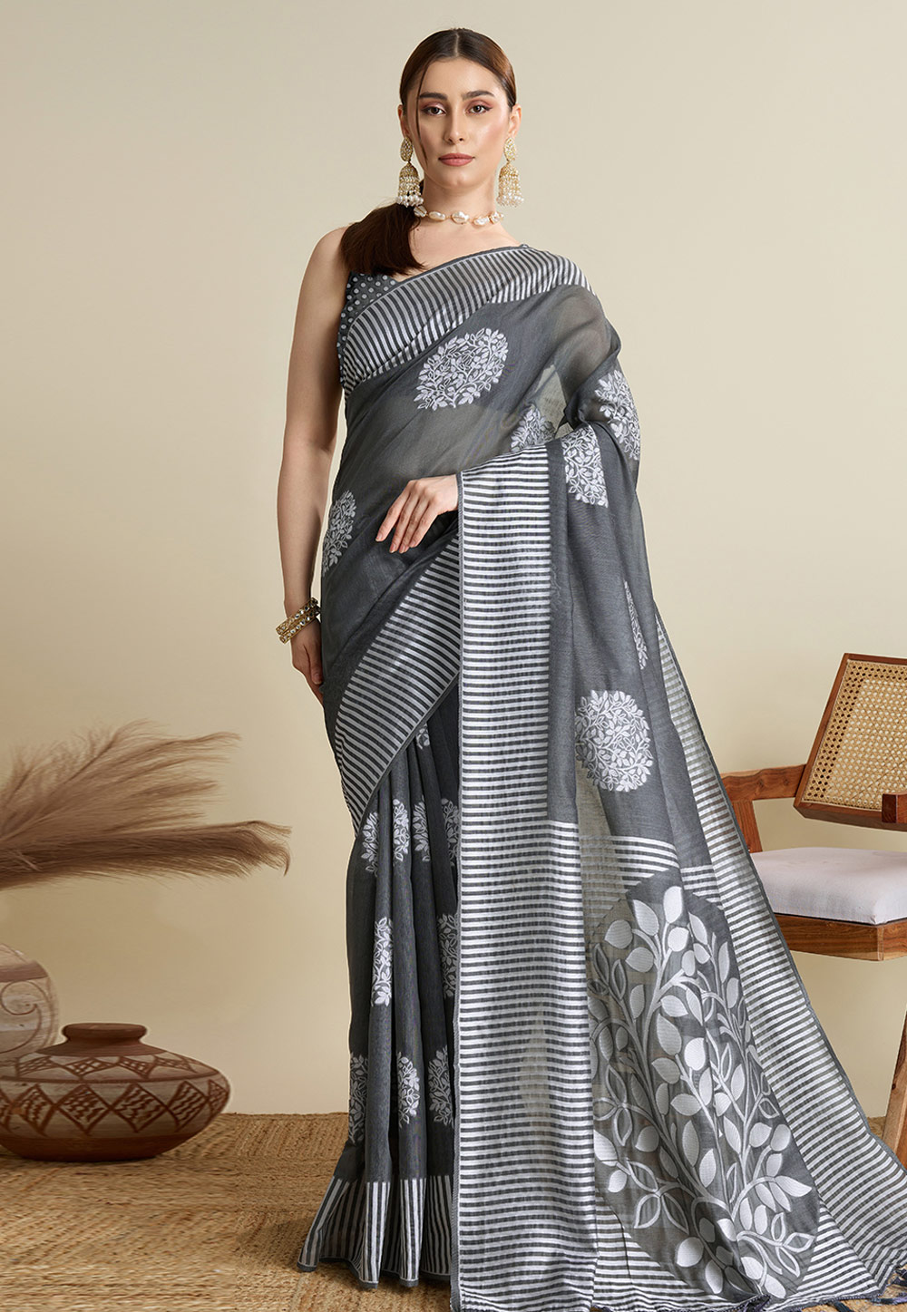 Grey Silk Saree With Blouse 311772