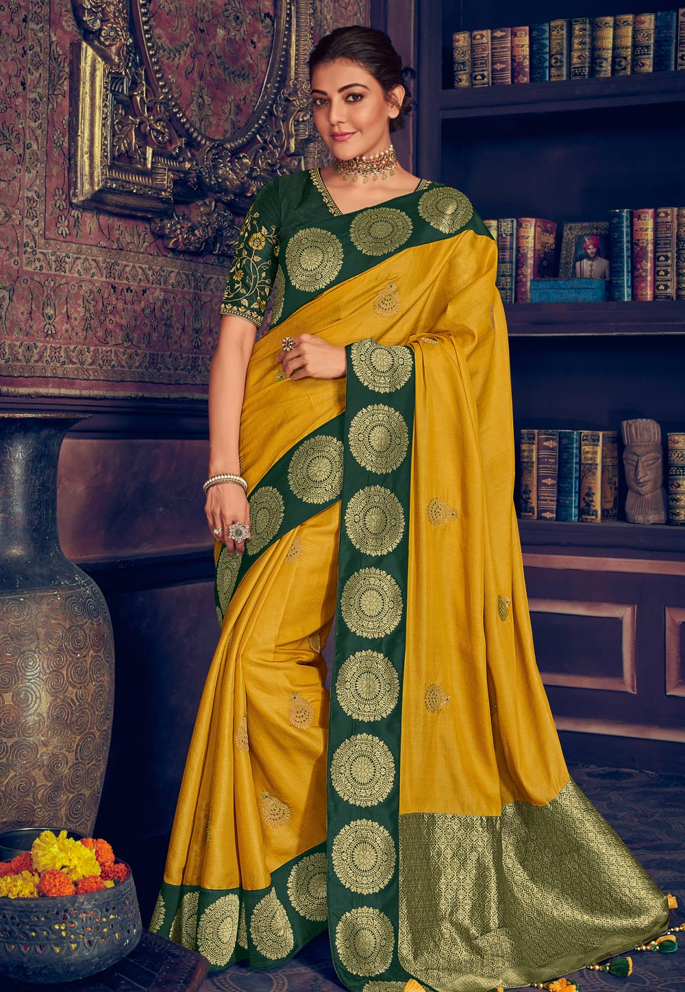 Kajal Aggarwal Yellow Silk Saree With Blouse 199444