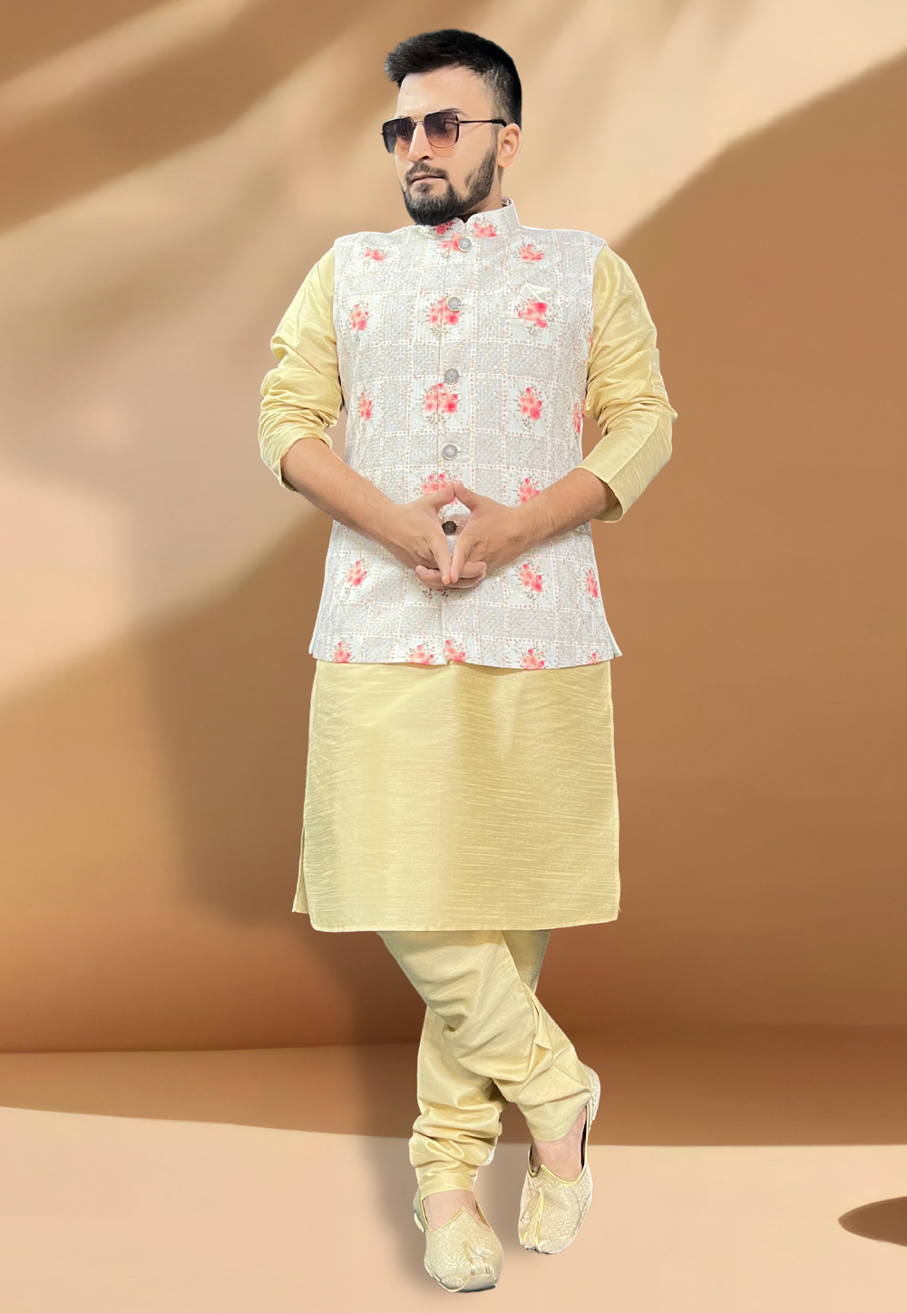 Off White Silk Kurta Pajama With Jacket 267427