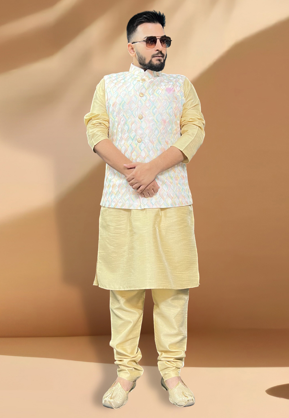 Off White Silk Kurta Pajama With Jacket 267428