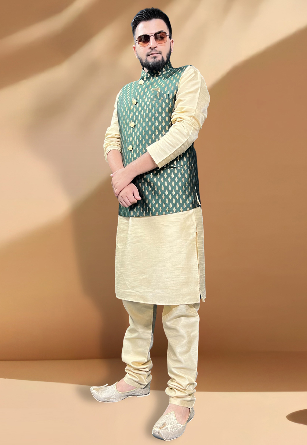 Green Silk Kurta Pajama With Jacket 267441