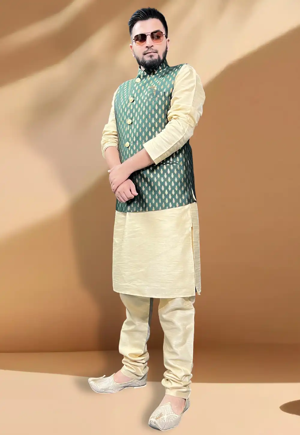Green Silk Kurta Pajama With Jacket 267441