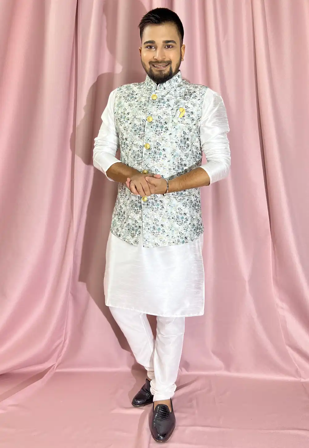 Off White Silk Kurta Pajama With Jacket 272865