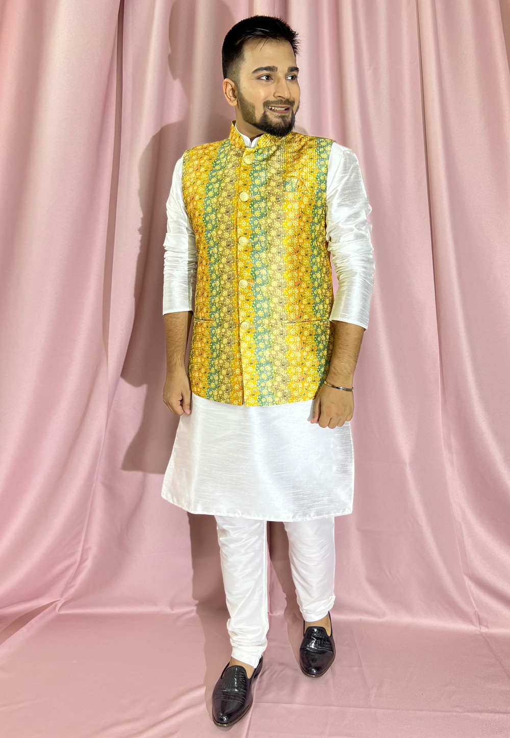 Off White Silk Kurta Pajama With Jacket 272868