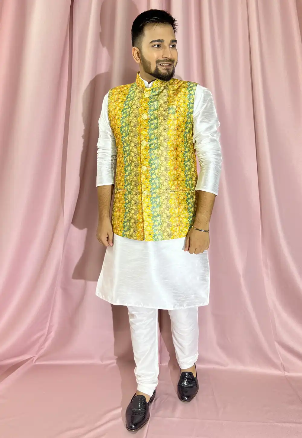 Off White Silk Kurta Pajama With Jacket 272868