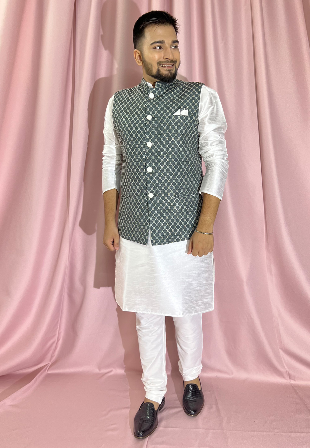 Off White Silk Kurta Pajama With Jacket 272870