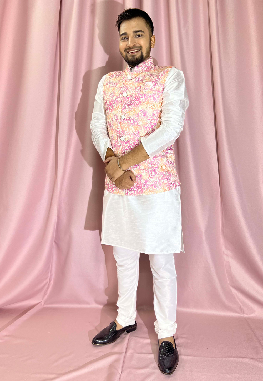 Off White Silk Kurta Pajama With Jacket 272873
