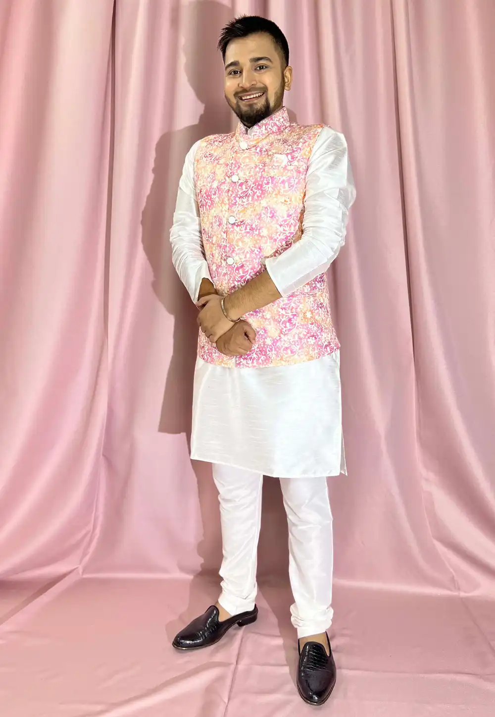 Off White Silk Kurta Pajama With Jacket 272873