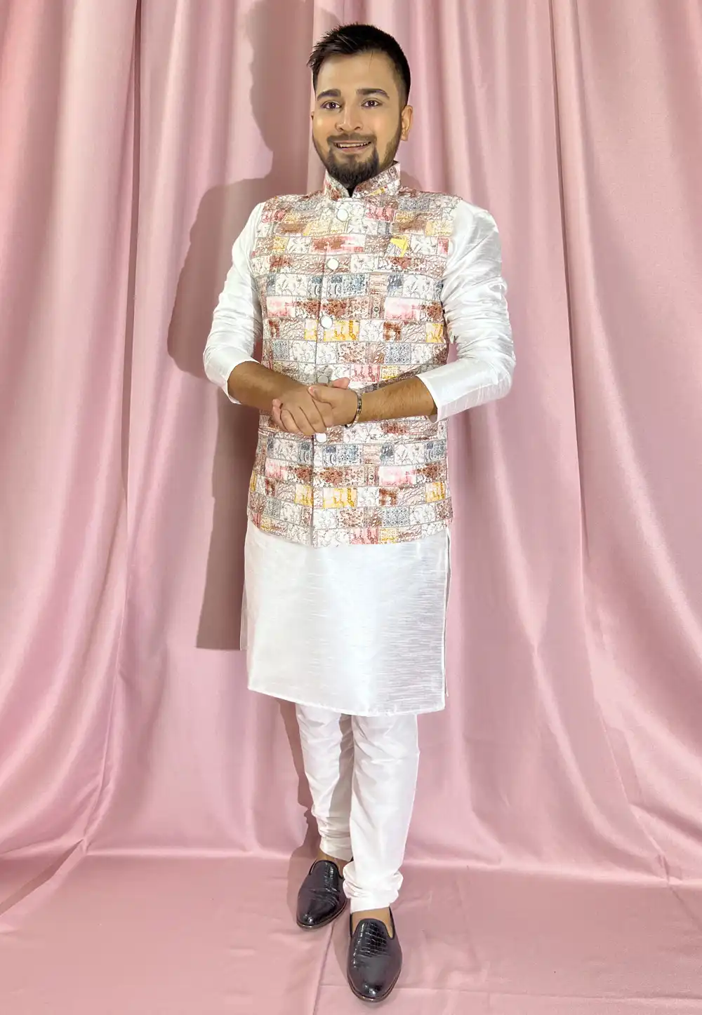 Off White Silk Kurta Pajama With Jacket 272877