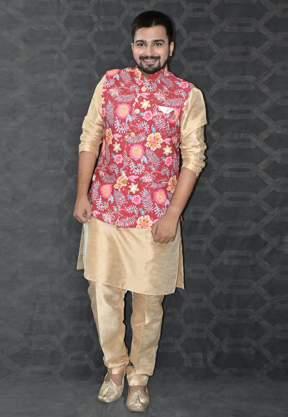 Beige Silk Kurta Pajama With Jacket 277508