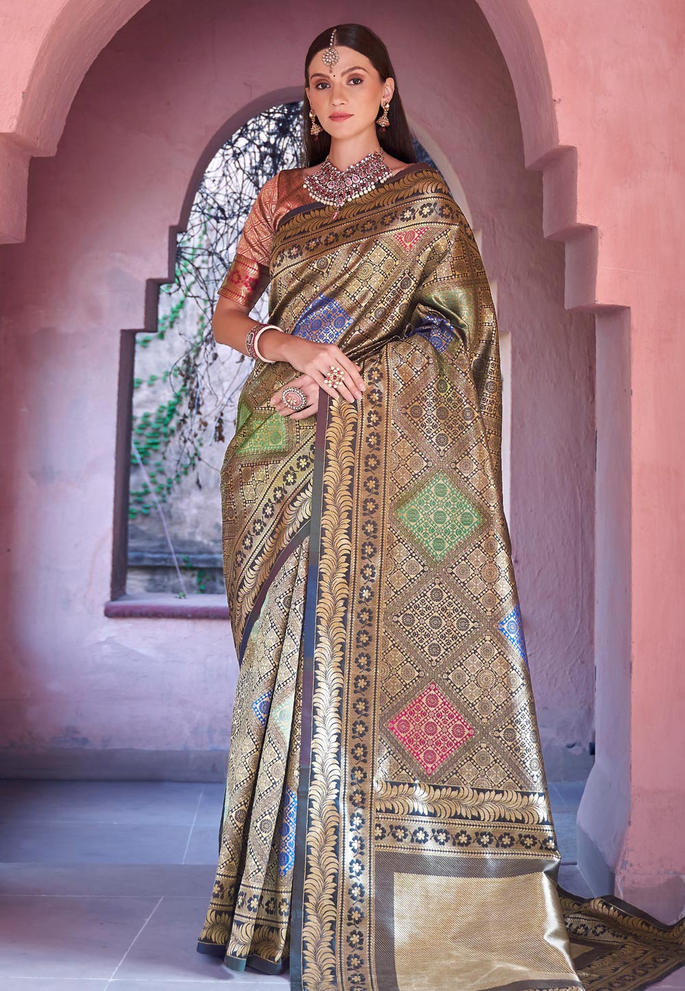 Golden Silk Festival Wear Saree 164589