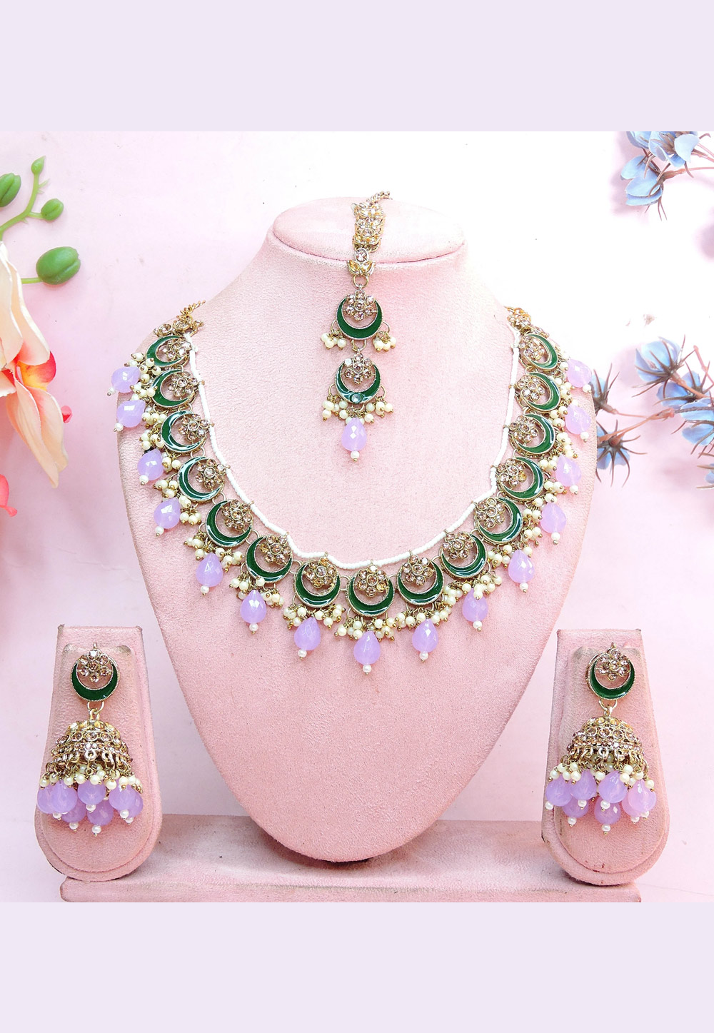 Lavender Alloy Necklace Set With Earrings and Maang Tikka 312366