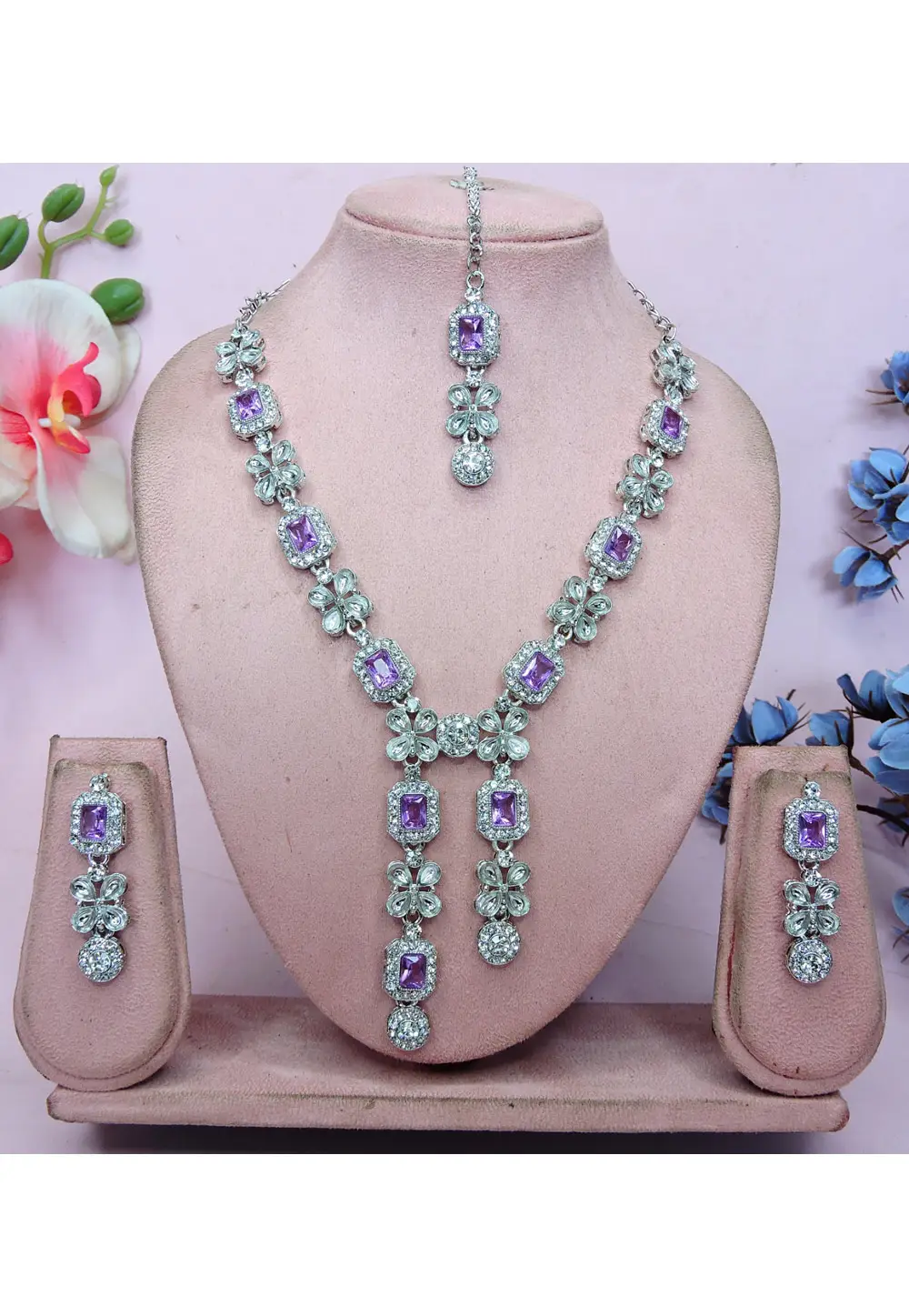 Lavender Alloy Necklace Set With Earrings and Maang Tikka 336161