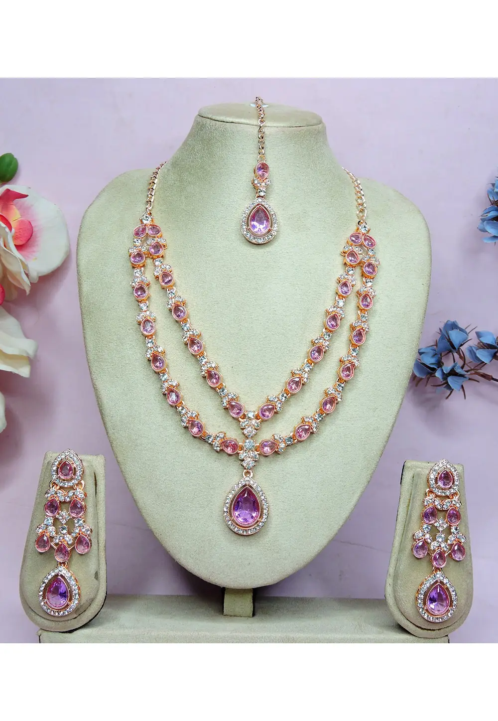 Lavender Alloy Necklace Set With Earrings and Maang Tikka 336732