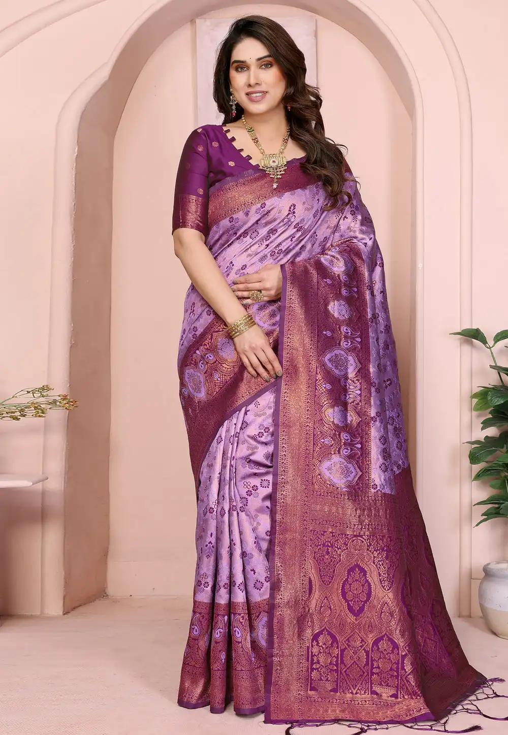 Lavender Banarasi Silk Saree 314422