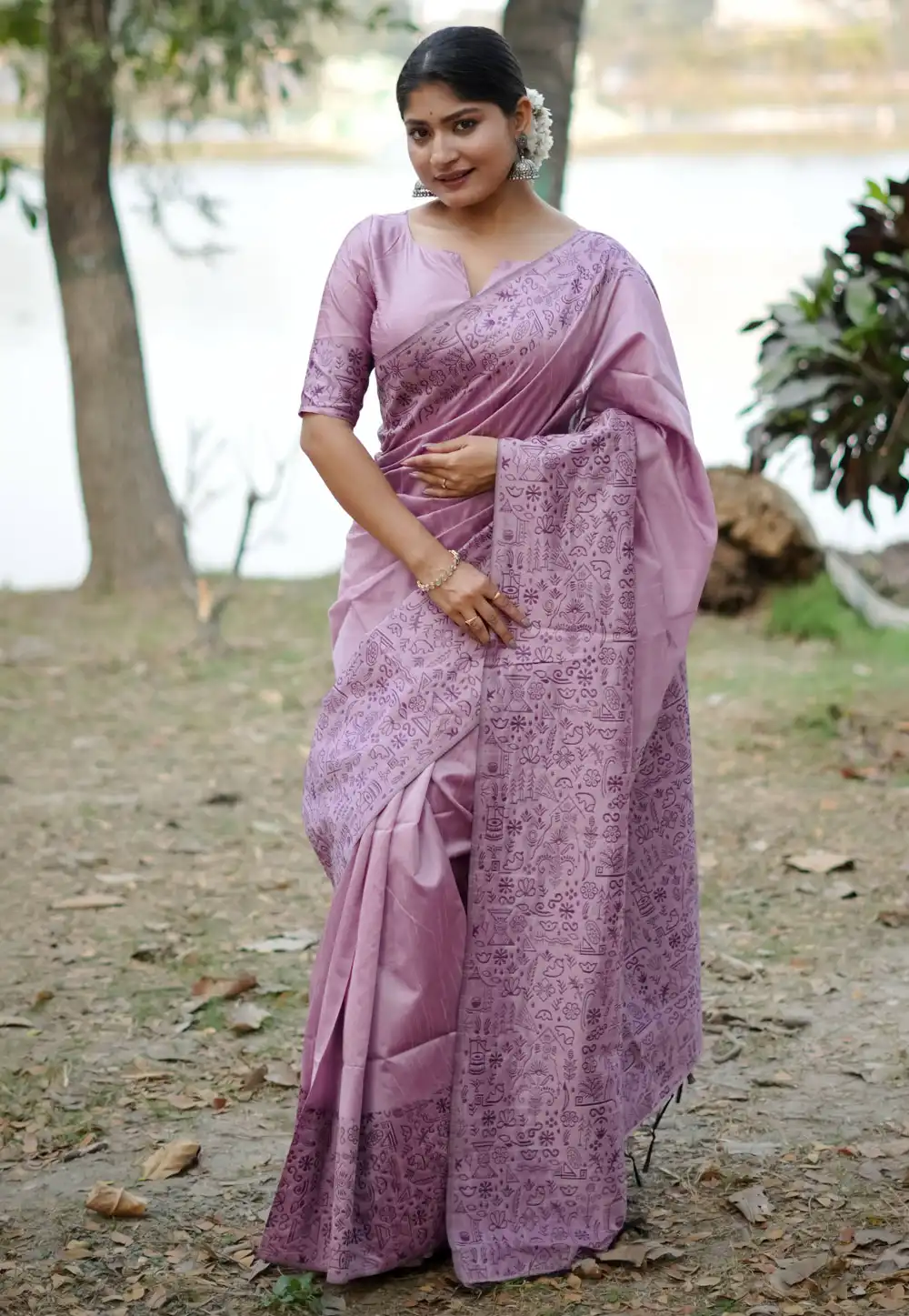 Lavender Raw Silk Saree With Blouse 317690