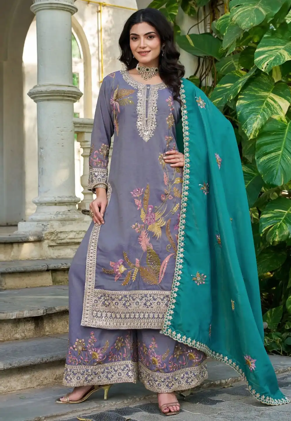 Lavender Shimmer Pakistani Suit 329600