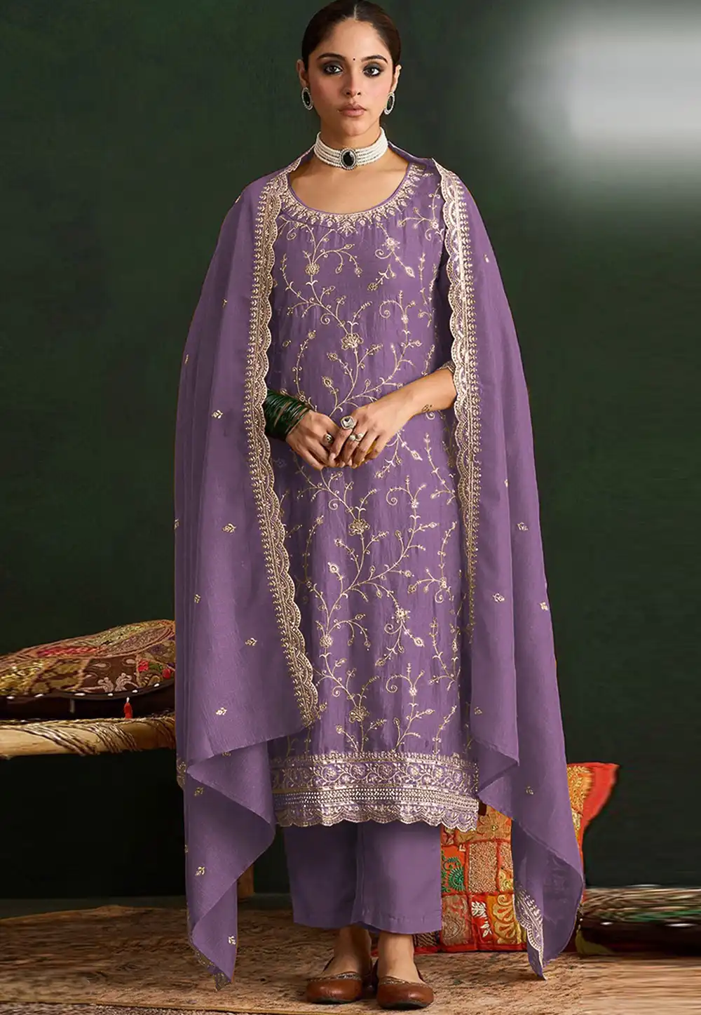 Lavender Silk Pakistani Suit 330107