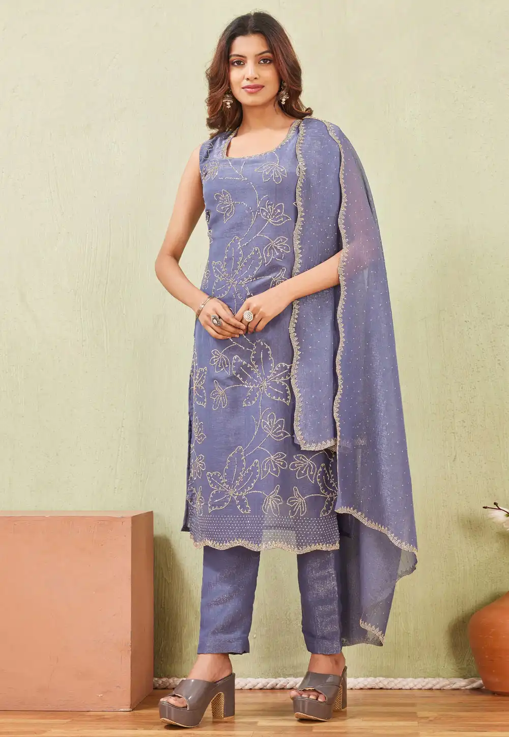 Lavender Silk Pant Style Suit 324949