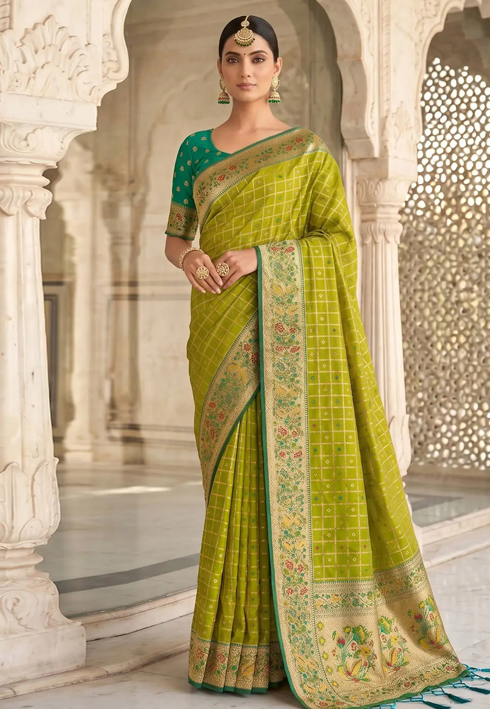 Light Green Banarasi Silk Saree With Blouse 331277