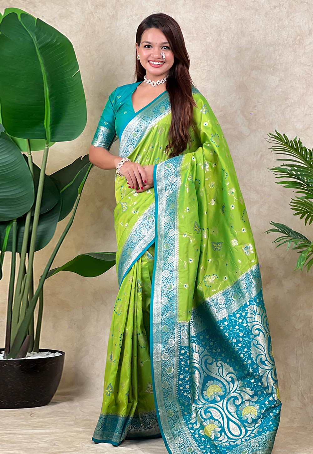Light Green Banarasi Silk Saree With Blouse 320683