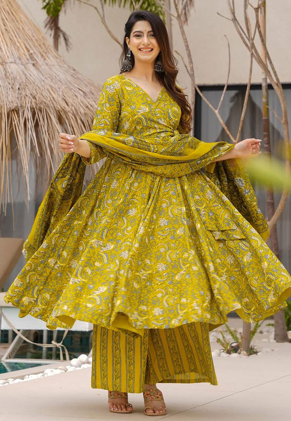 Light Green Muslin Readymade Palazzo Suit 324749