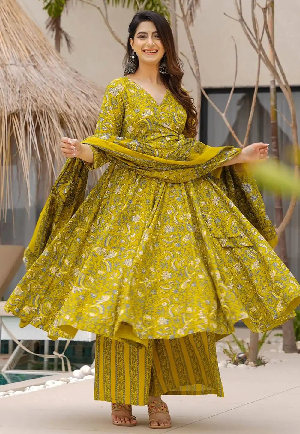 Light Green Muslin Readymade Palazzo Suit 324749