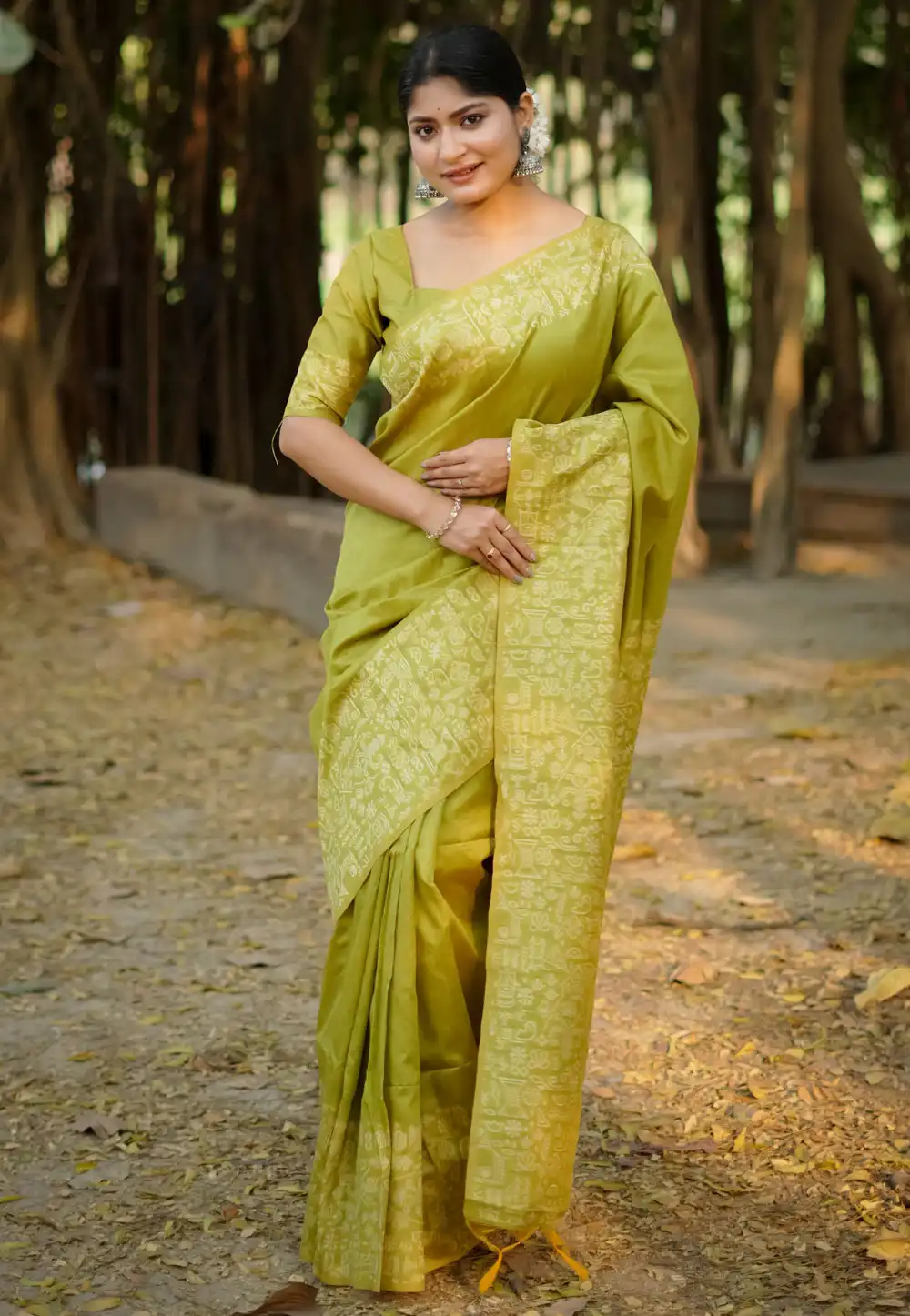 Light Green Raw Silk Saree With Blouse 317697