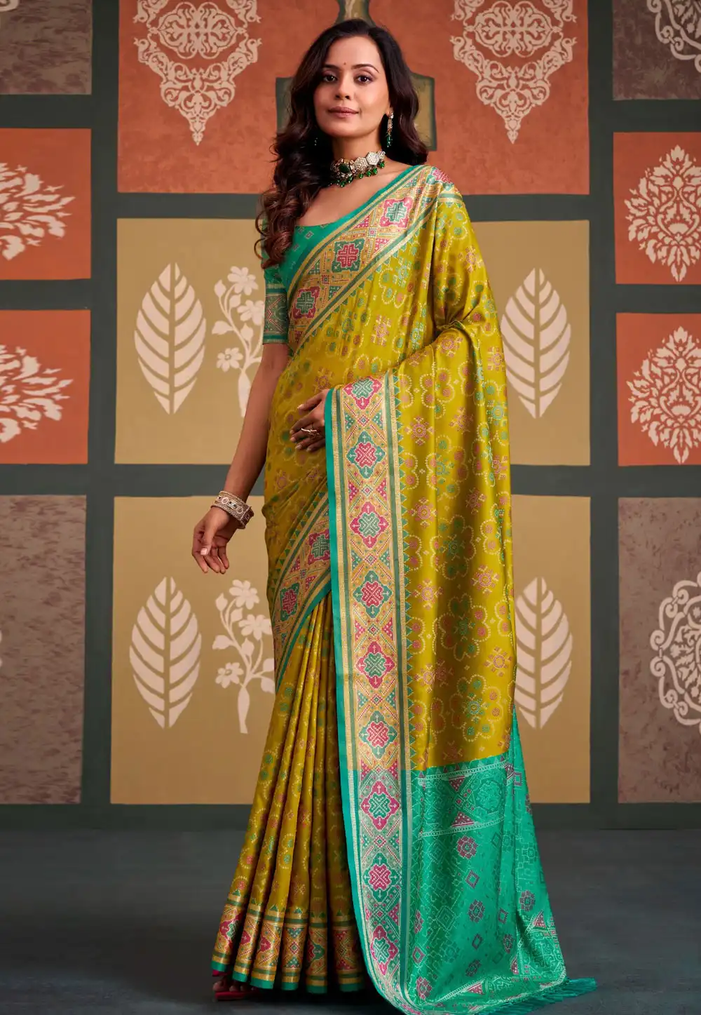 Light Green Silk Patola Saree 328179