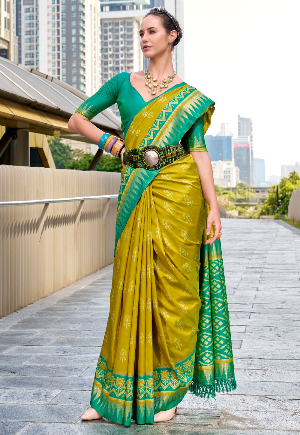 Light Green Silk Saree With Blouse 308223