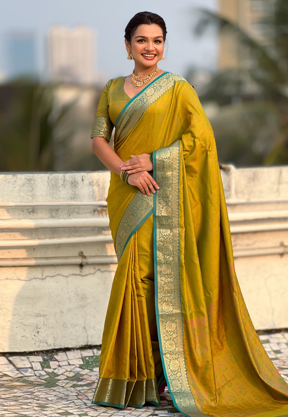 Light Green Silk Saree With Blouse 326506