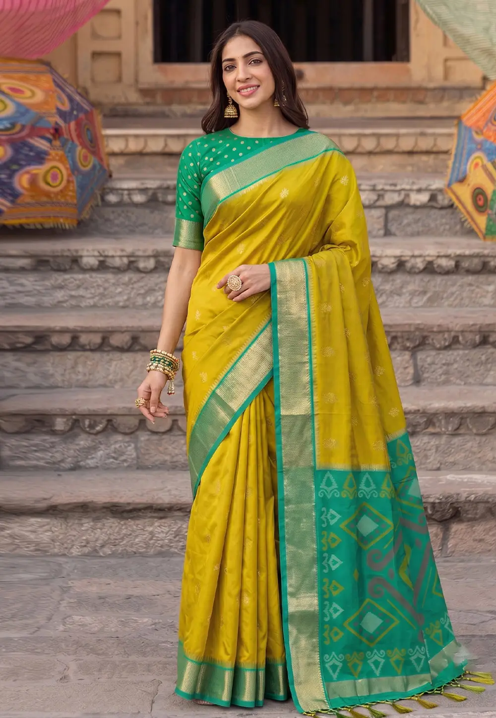 Light Green Silk Saree With Blouse 332209
