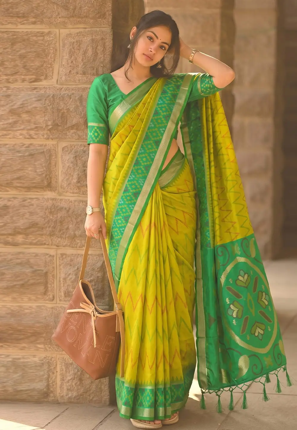 Light Green Silk Saree With Blouse 334119