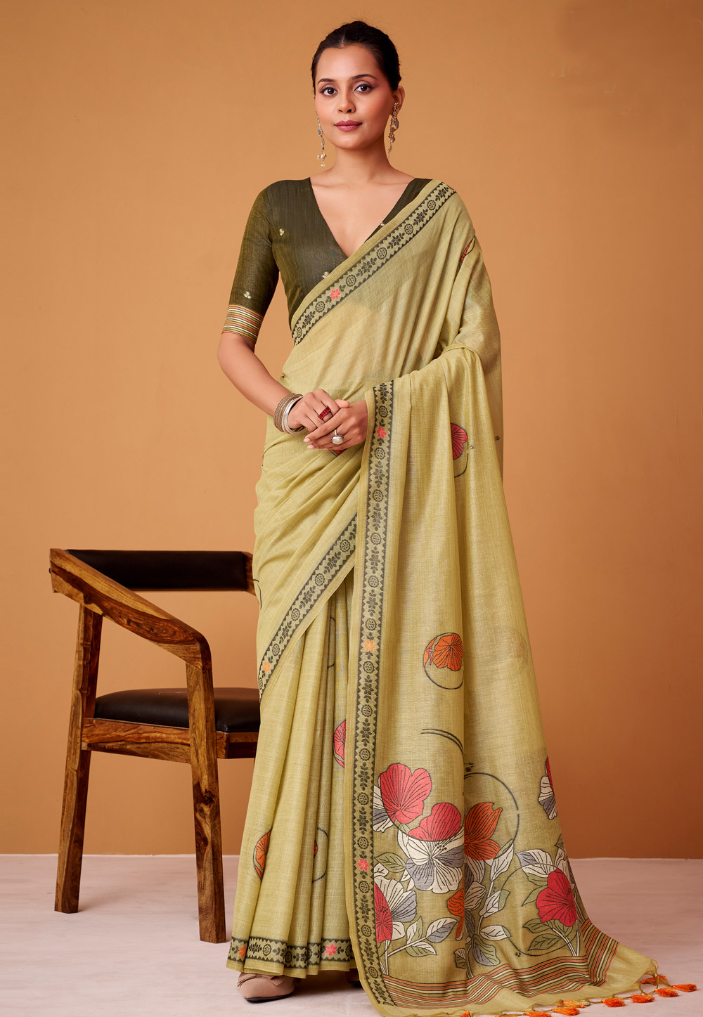 Light Yellow Cotton Saree With Blouse 323944