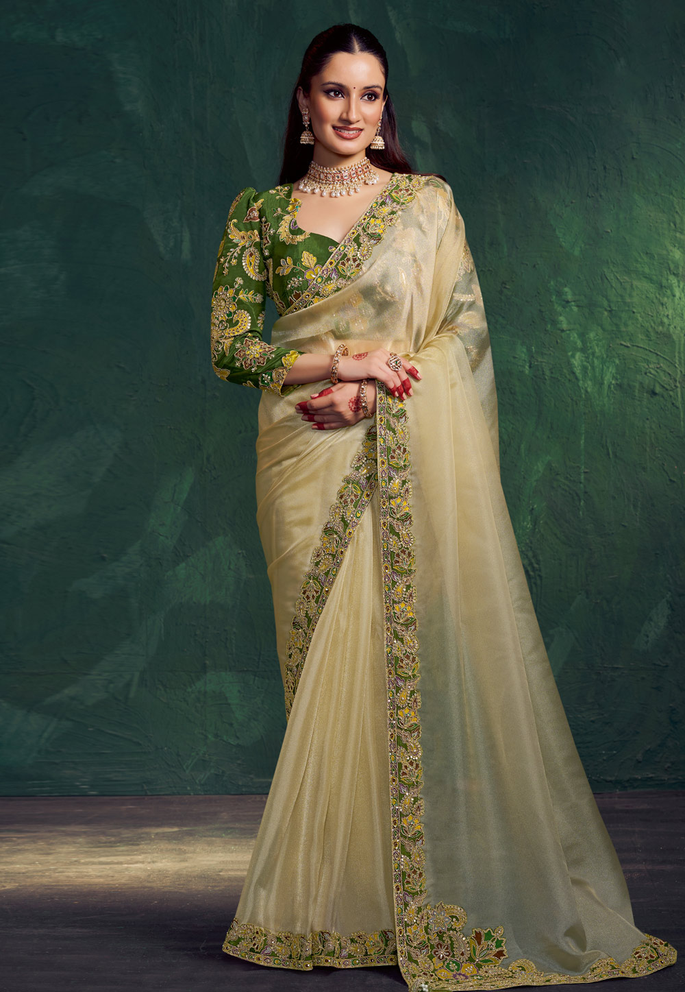Light Yellow Shimmer Saree With Blouse 322948