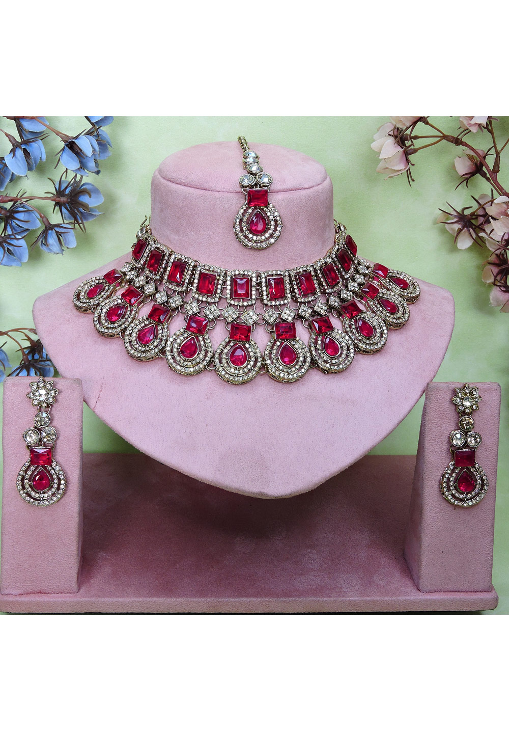 Magenta Alloy Necklace Set With Earrings and Maang Tikka 329447