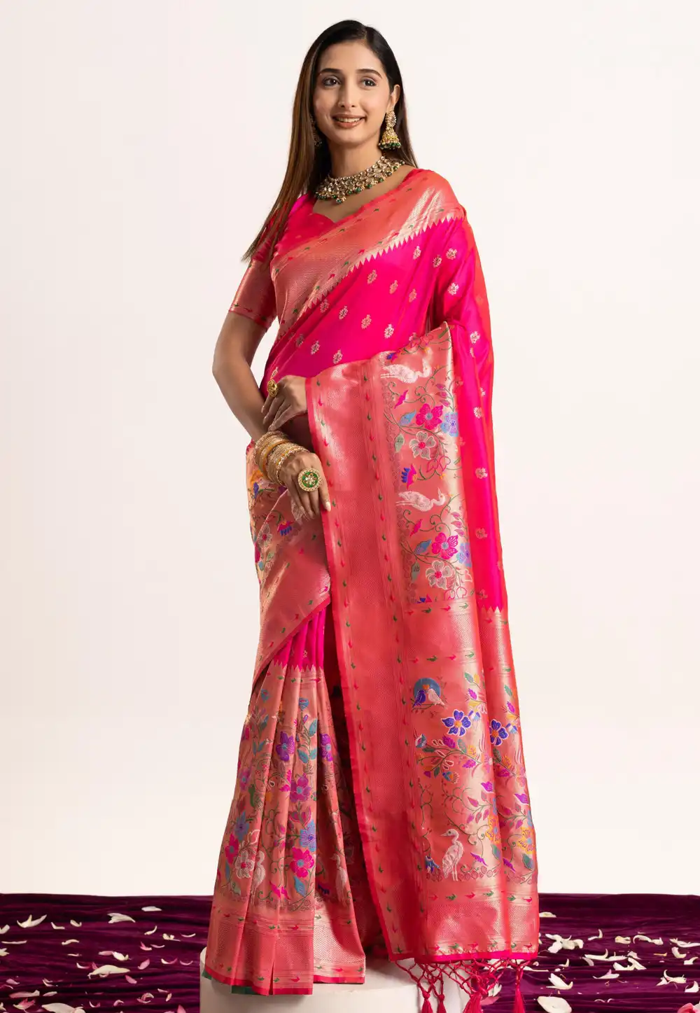 Magenta Banarasi Silk Saree With Blouse 326376